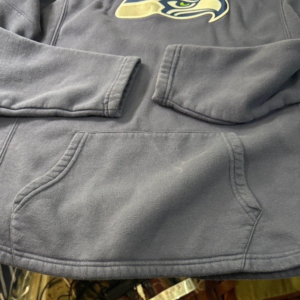 Seattle Seahawks Hoodie - Blue and Green - Large - Picture 6 of 7